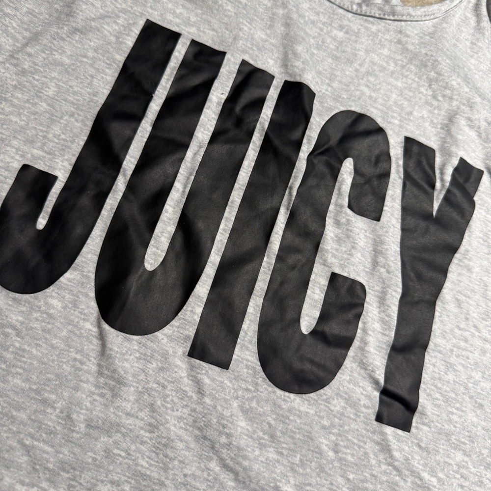 3/$25 Juicy Couture Womens Gray Tank Top small s front Logo sleeveless light aD - Picture 2 of 4